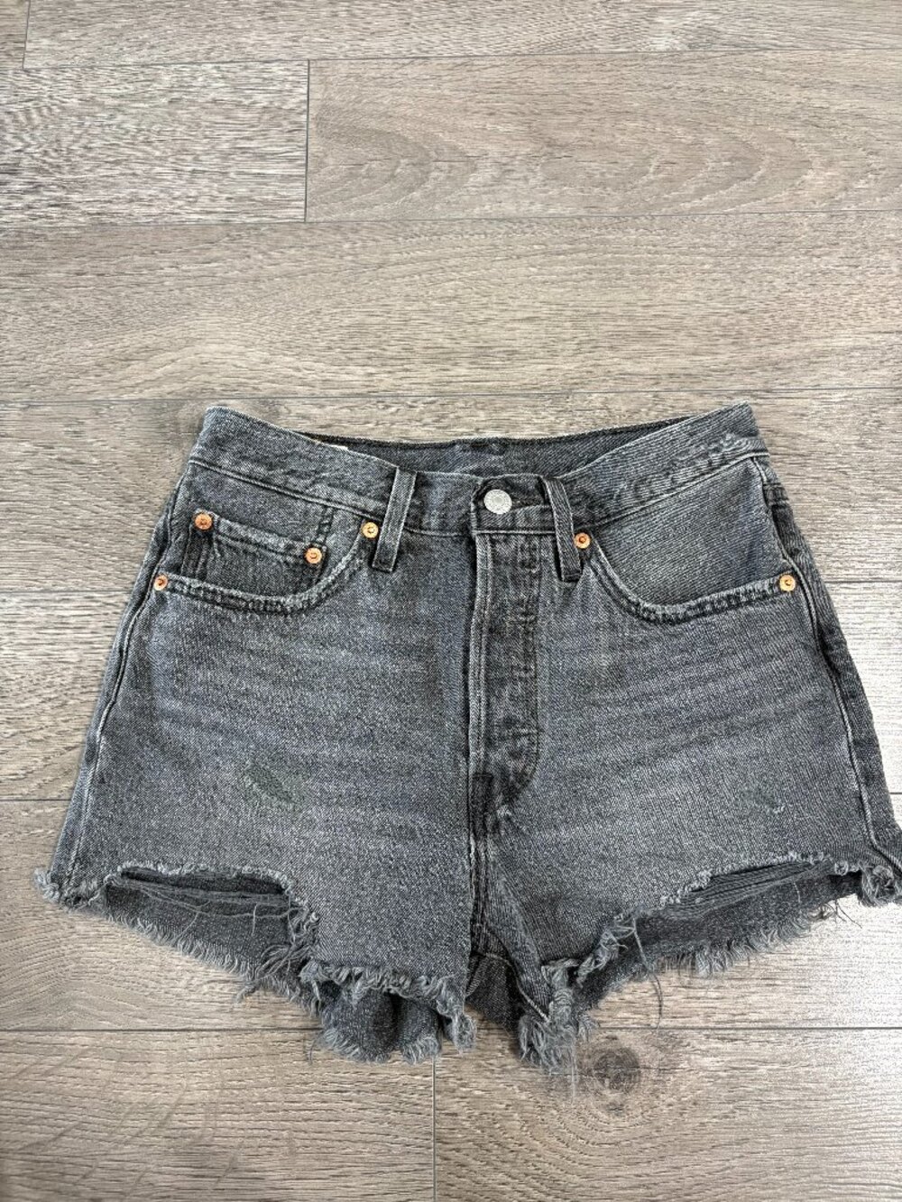 Women’s Levi’s Black Denim Shorts – Waist 26 – Great Condition
